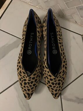 Rothy's Leopard-Print Pointed Flats - Tan & Black
